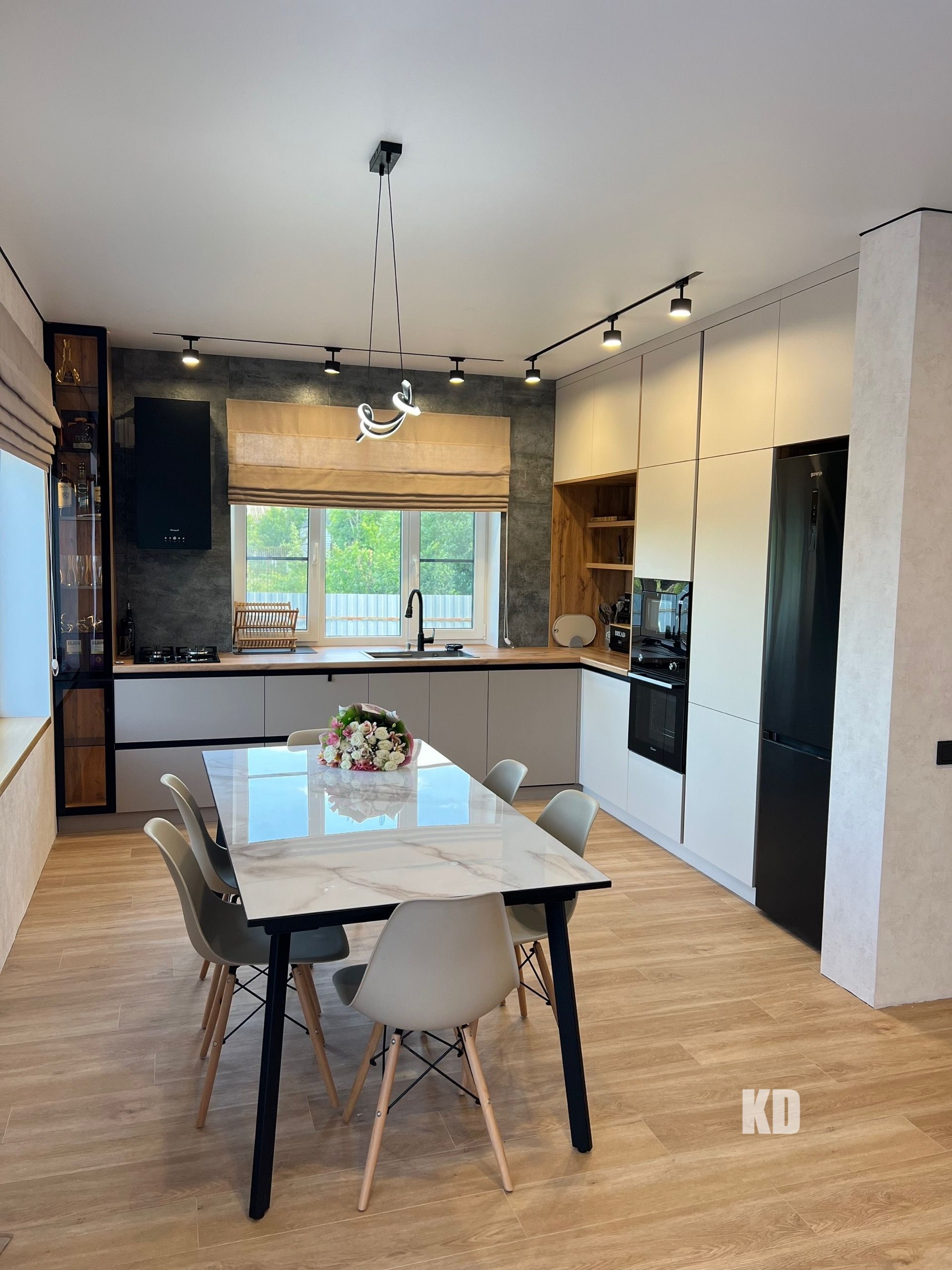 Кухня современная Alpine Kitchen Co. Кухня современная Alpine Kitchen Co.
